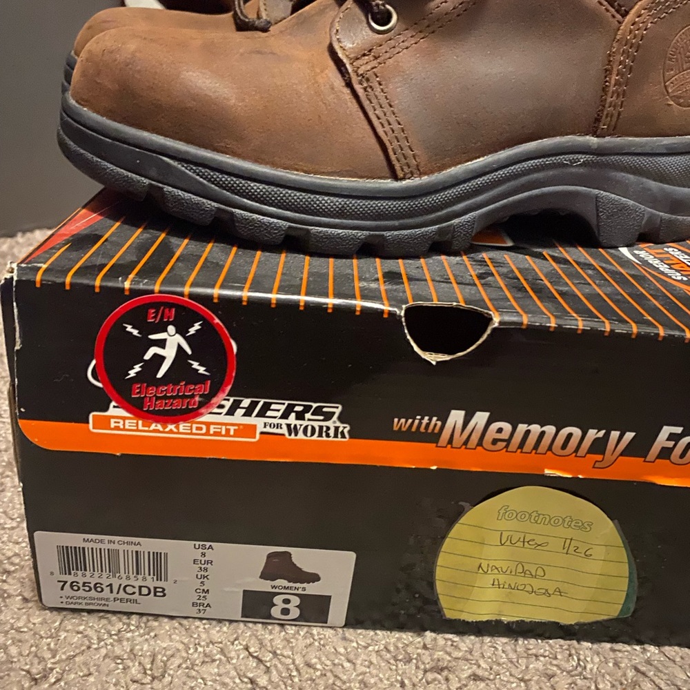 Work boots - Picture 4 of 5